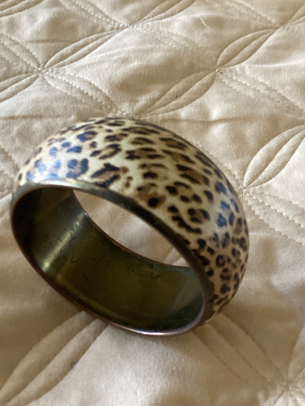 Leopard Print Resin Bangle Bracelet - Beige